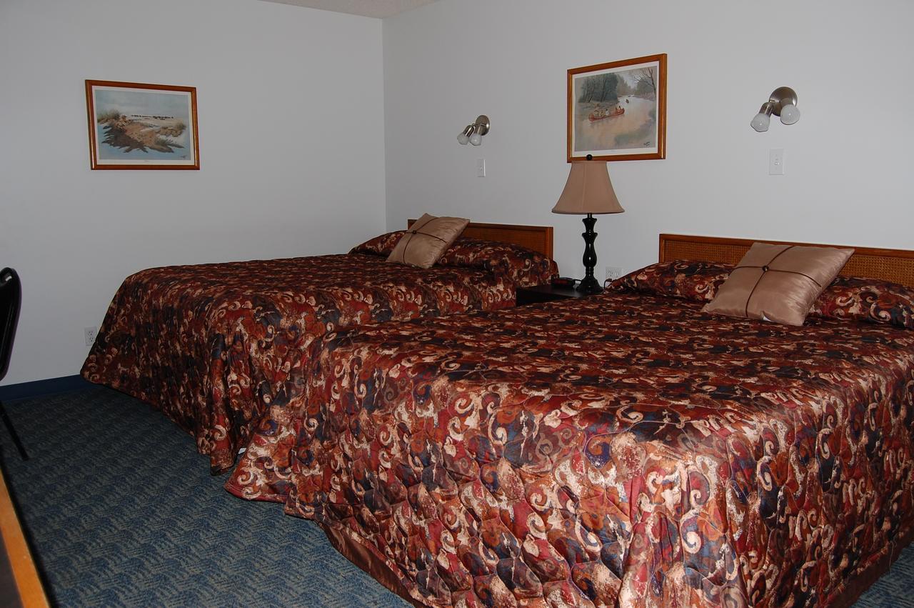 The Home Hotel Boissevain Εξωτερικό φωτογραφία